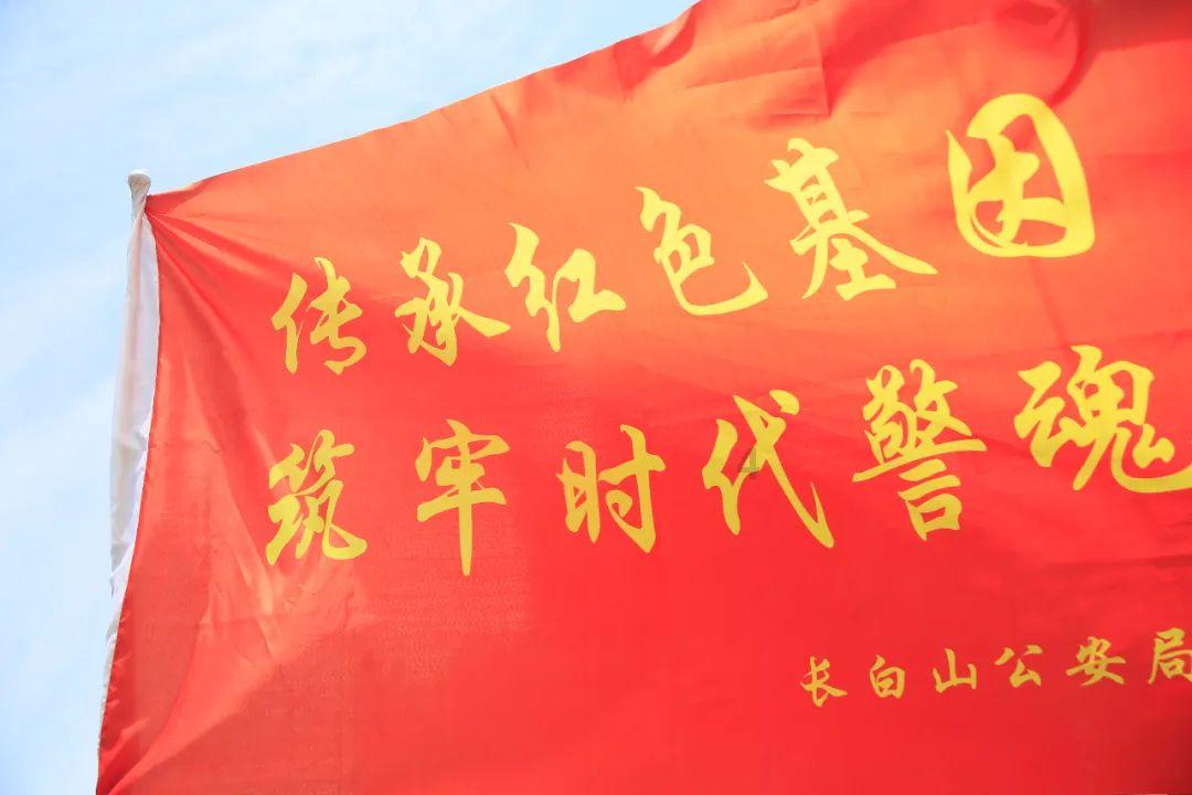 乌军的火箭炮被冻住了 发射器完全没有反应
