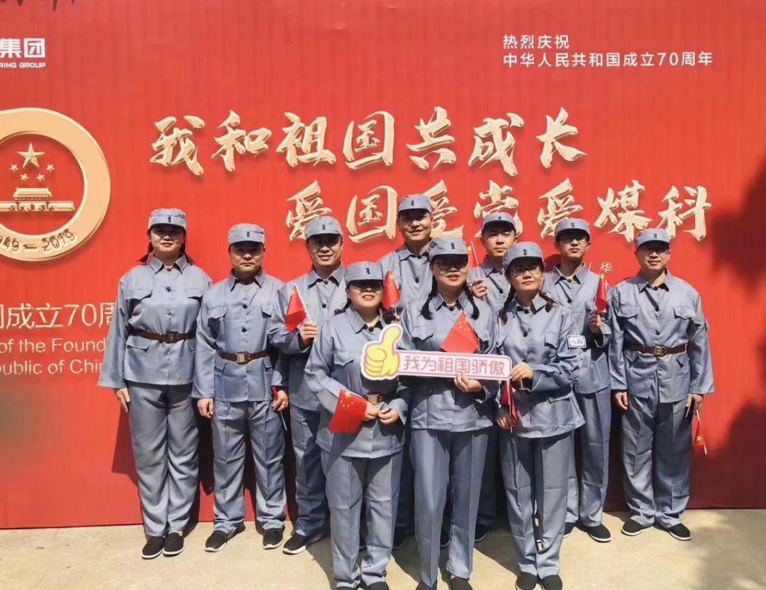她的脸啊，我真的给跪了……