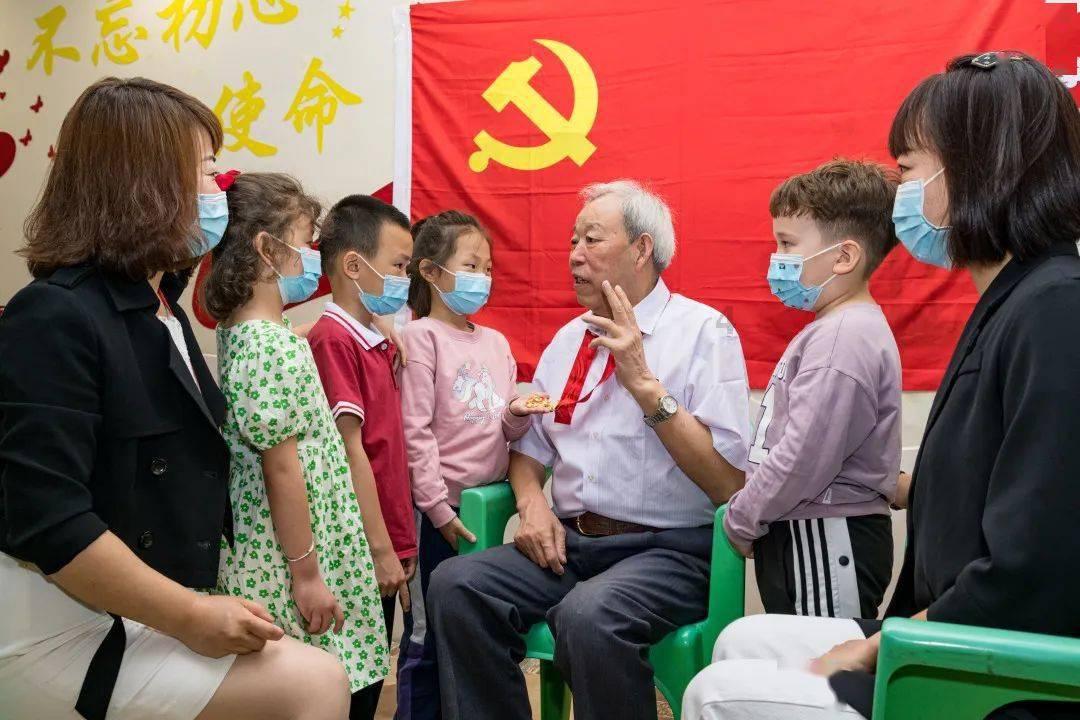 南方小土豆网络寻亲,哈尔滨老铁仅用1小时,帮她找到失散30年亲人
